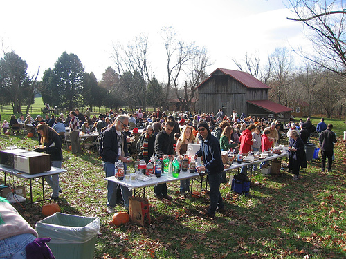 Poplar Springs Hosts Turkey-Friendly Thanksgiving Meal